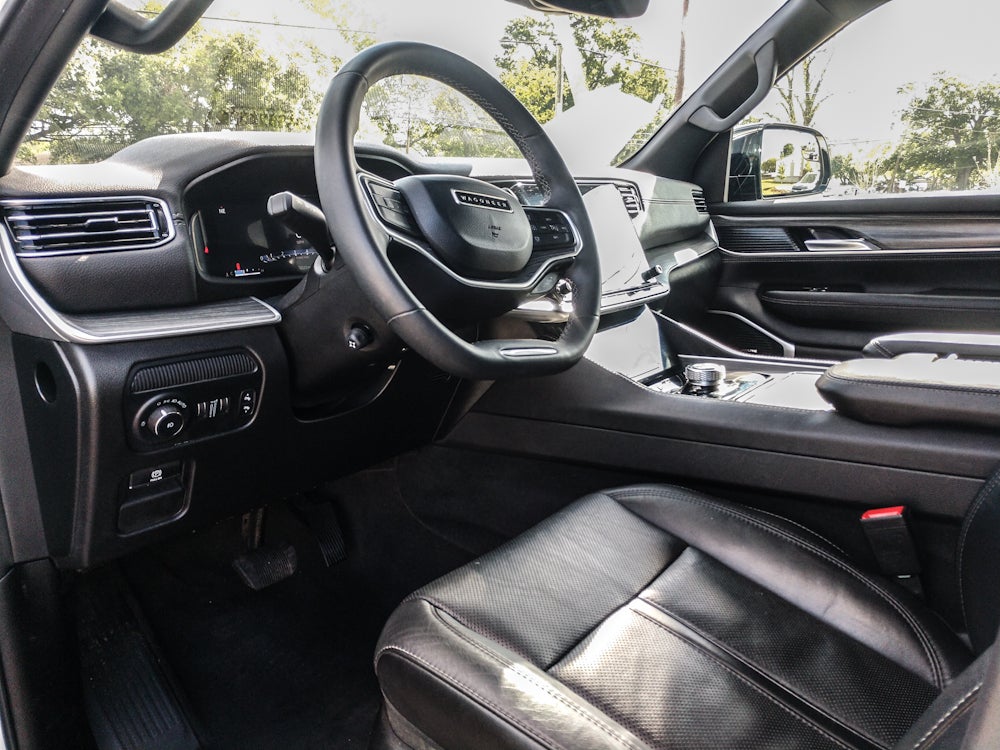 2023 Jeep Wagoneer L Series III