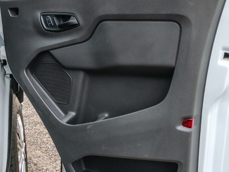 2023 Ford Transit Wagon XLT