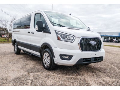 2023 Ford Transit Wagon XLT