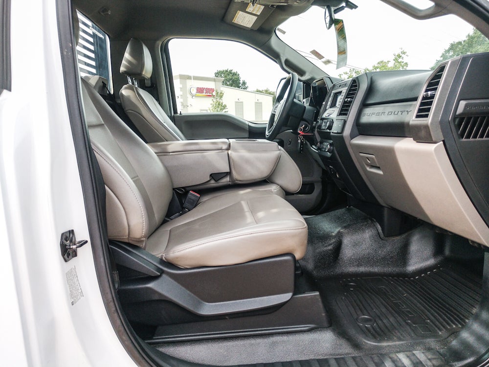 2021 Ford F-350 Super Duty Chassis XL