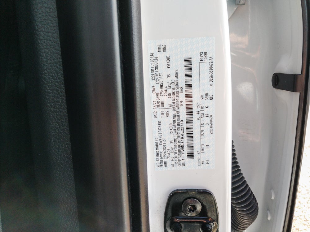 2024 Ford F-150 LARIAT