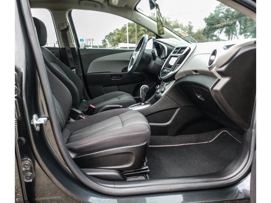 2019 Chevrolet Sonic LT