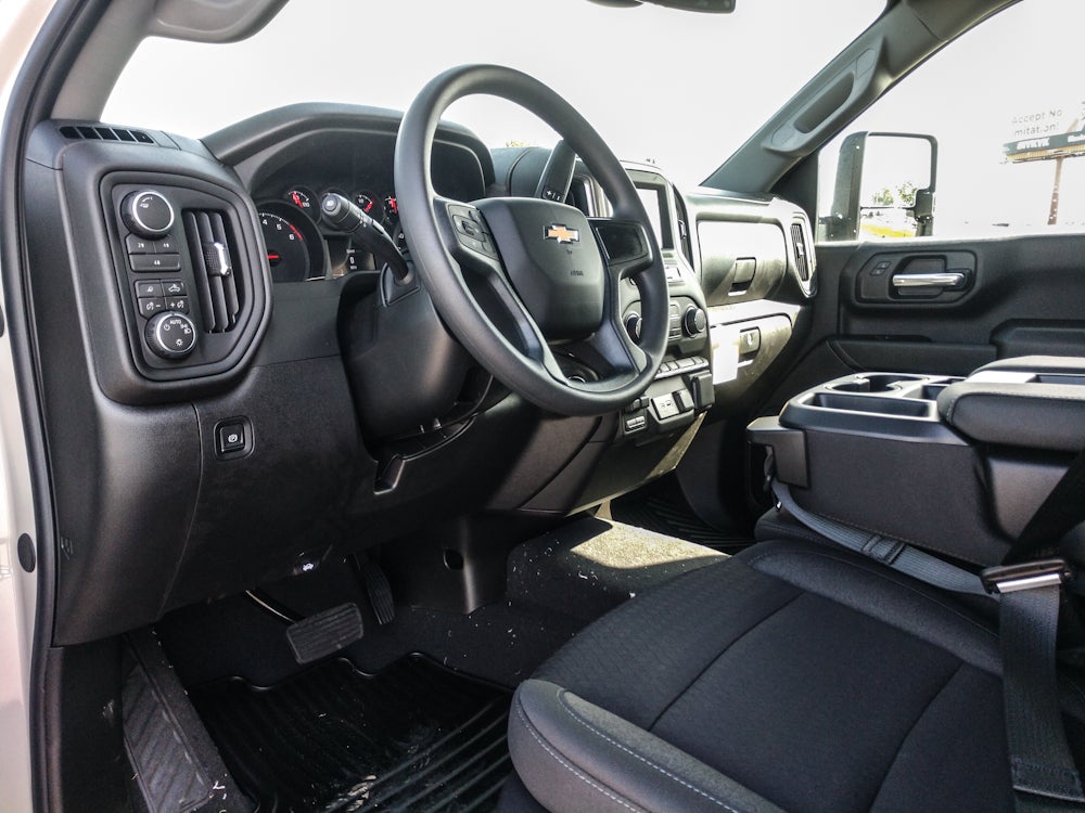 2026 Chevrolet Silverado 2500 Custom