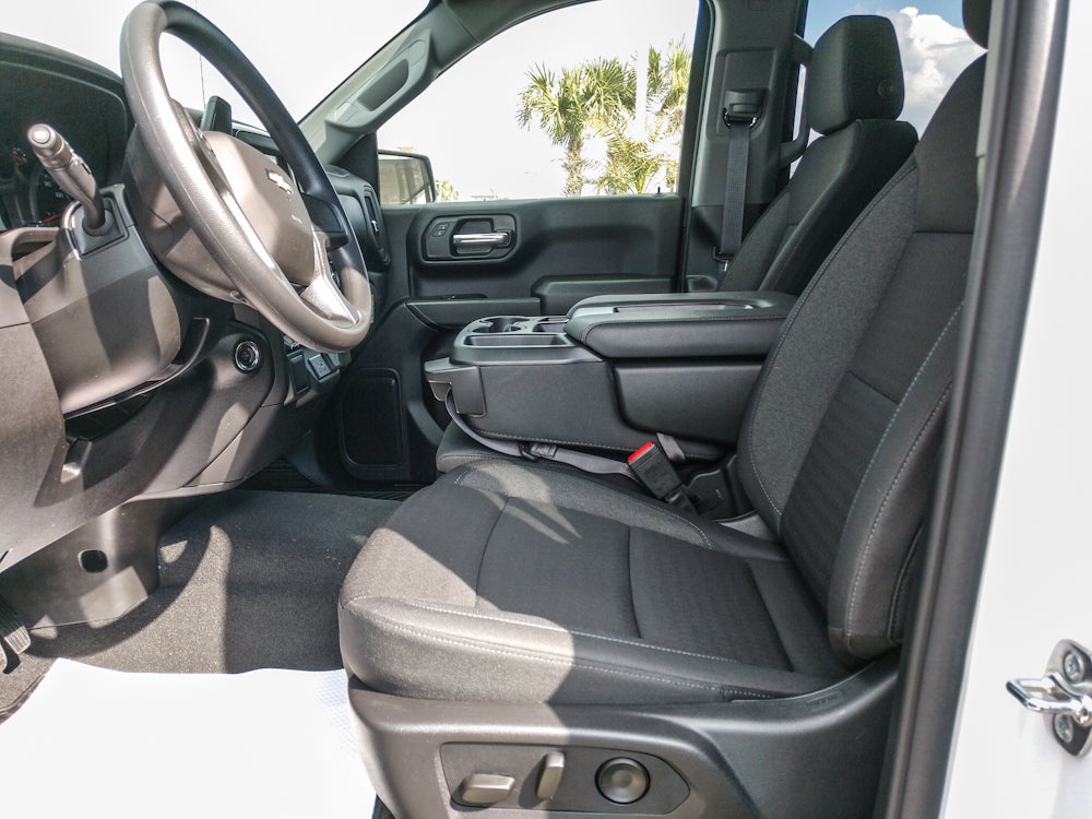 2026 Chevrolet Silverado Custom