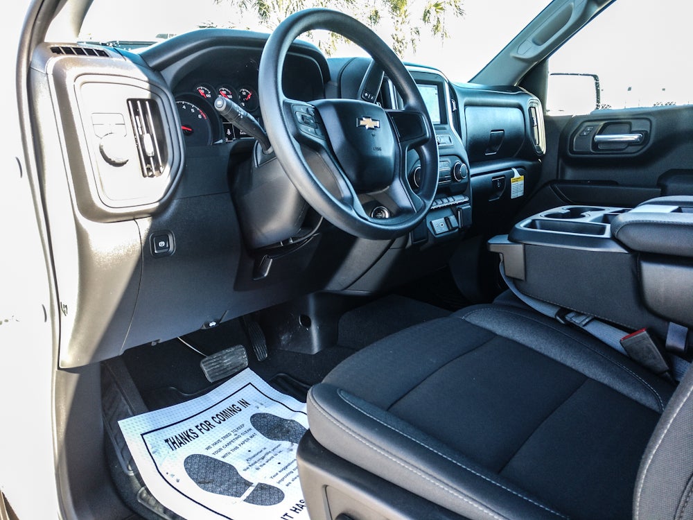 2026 Chevrolet Silverado Custom