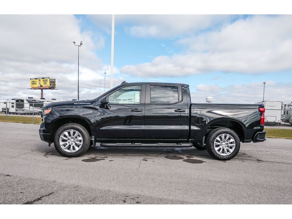 2026 Chevrolet Silverado Custom