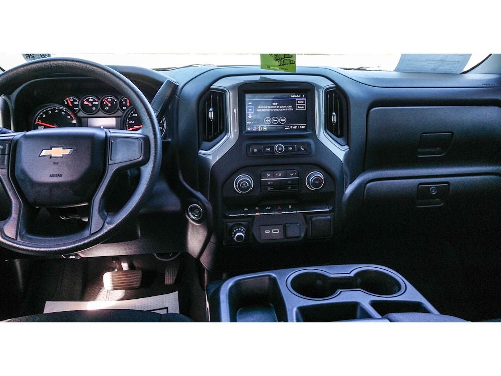 2024 Chevrolet Silverado Custom