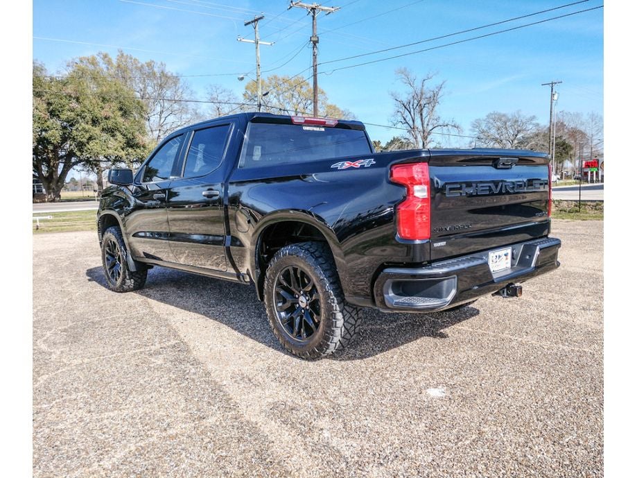 2024 Chevrolet Silverado Custom