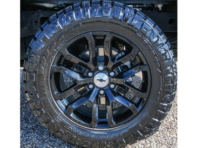 2024 Chevrolet Silverado Custom