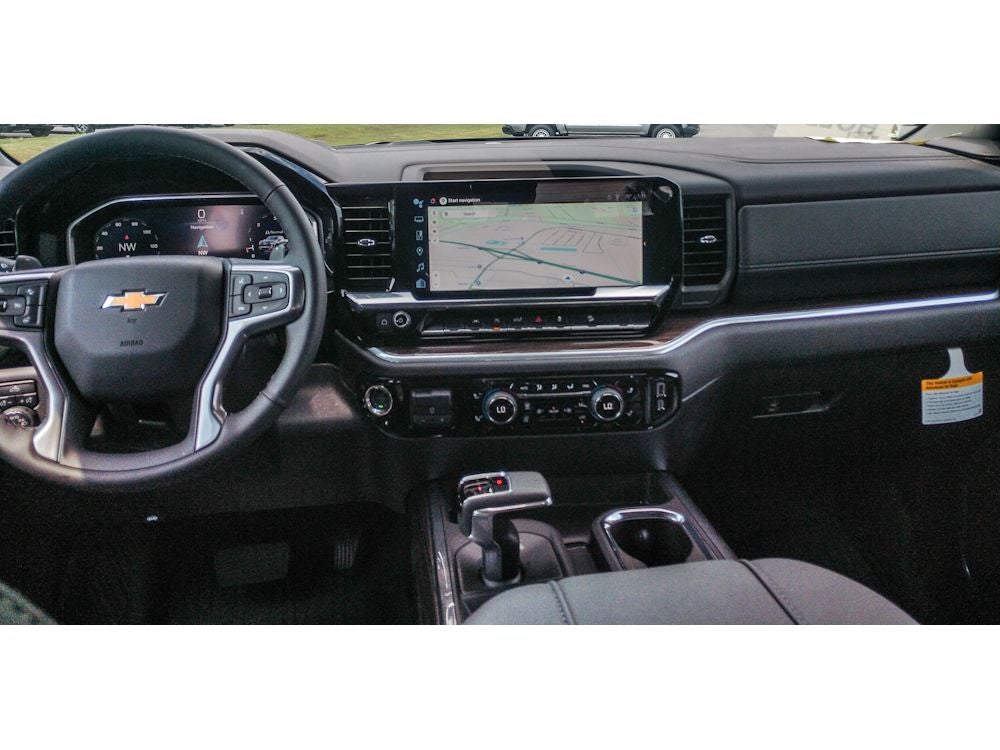 2026 Chevrolet Silverado LT