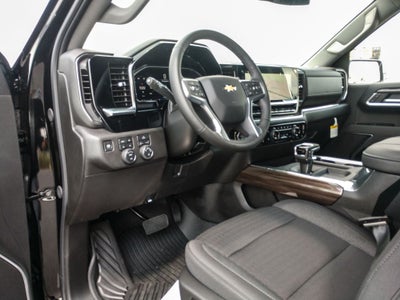 2026 Chevrolet Silverado LT