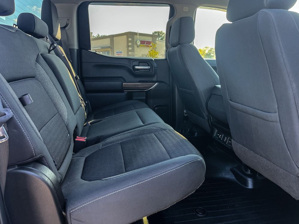 2022 Chevrolet Silverado RST