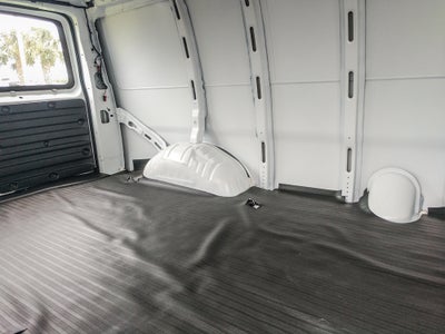 2026 Chevrolet Express 2500 Work Van