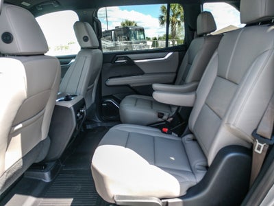 2026 GMC Acadia FWD Elevation