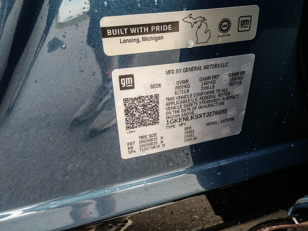 2026 GMC Acadia FWD Denali