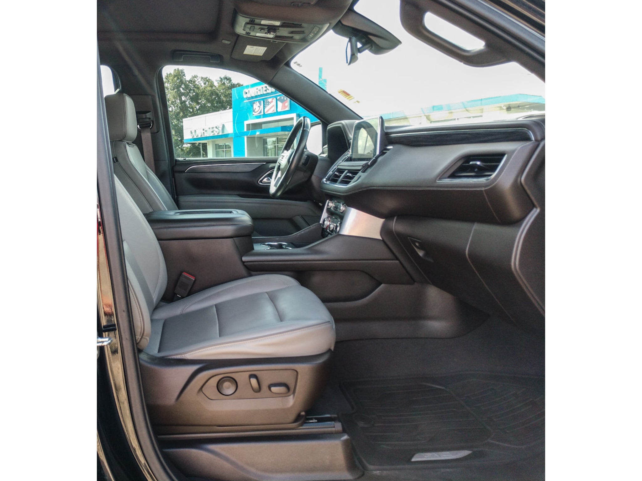 2021 GMC Yukon 1500 SLT