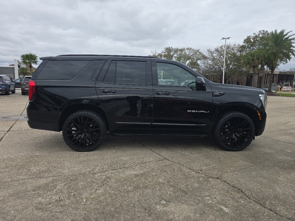 2025 GMC Yukon Denali