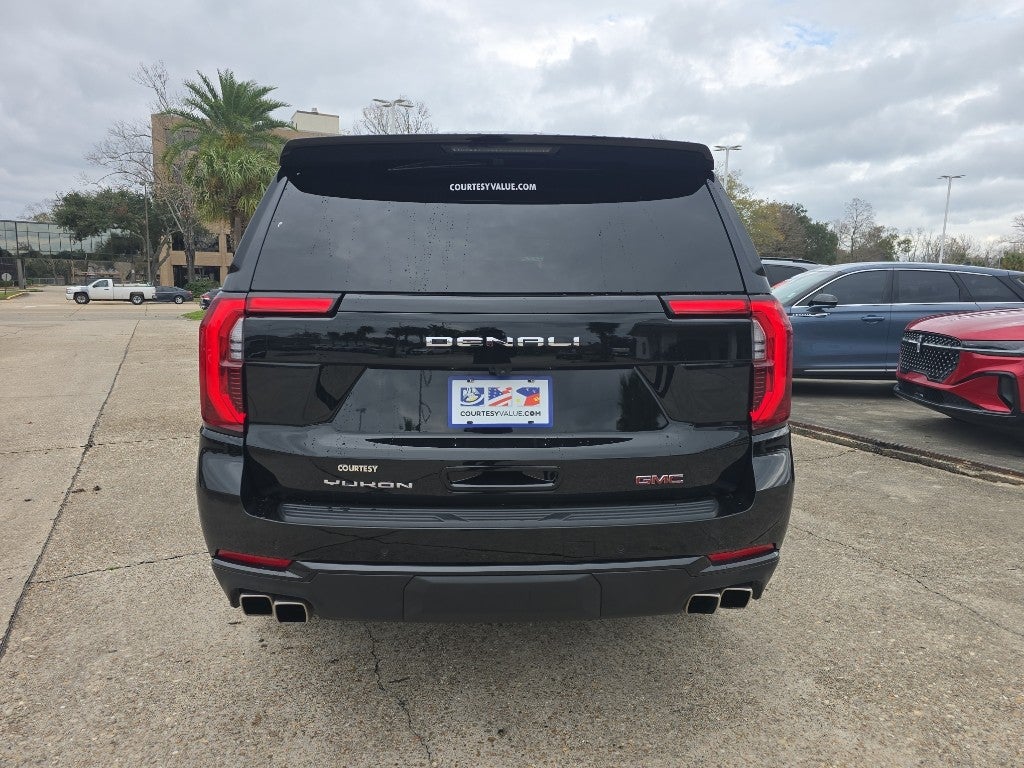 2025 GMC Yukon Denali