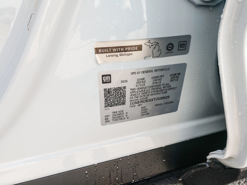 2026 Chevrolet Traverse FWD LT
