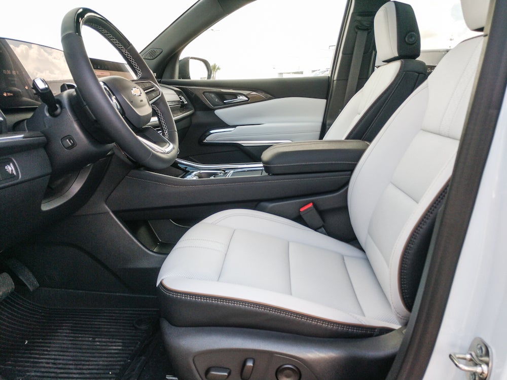 2026 Chevrolet Traverse FWD High Country