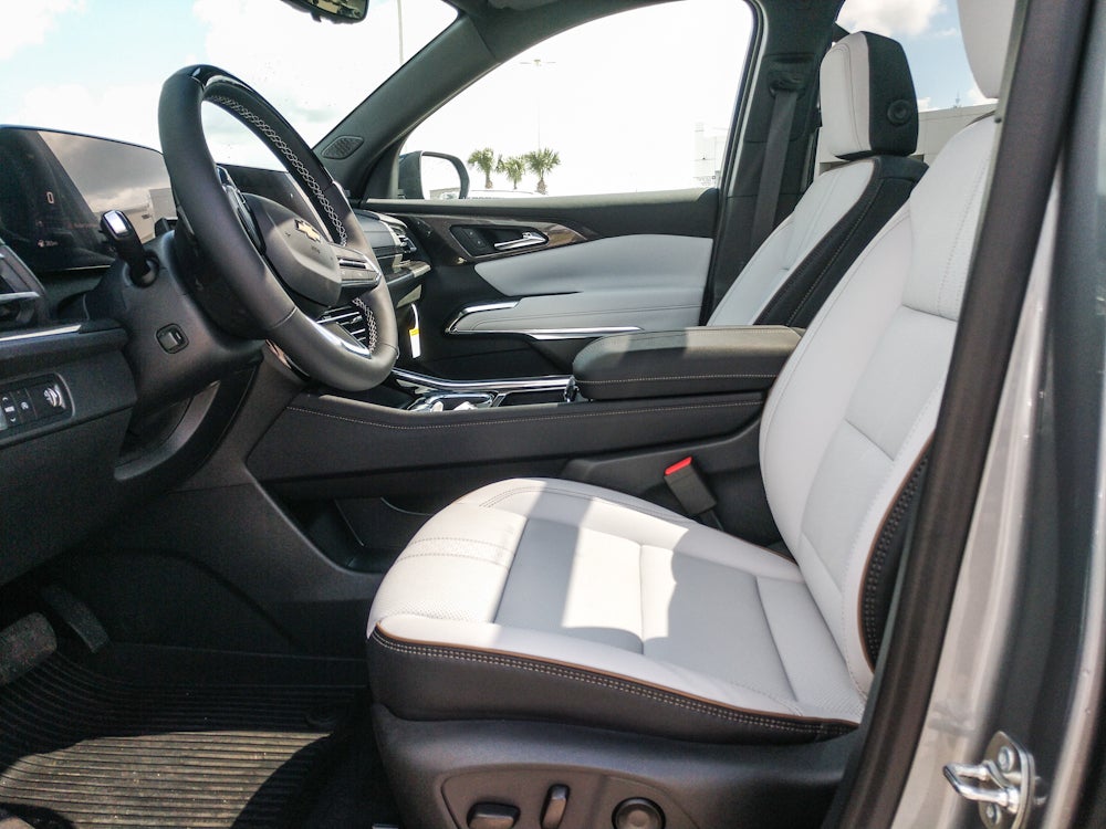 2026 Chevrolet Traverse FWD High Country