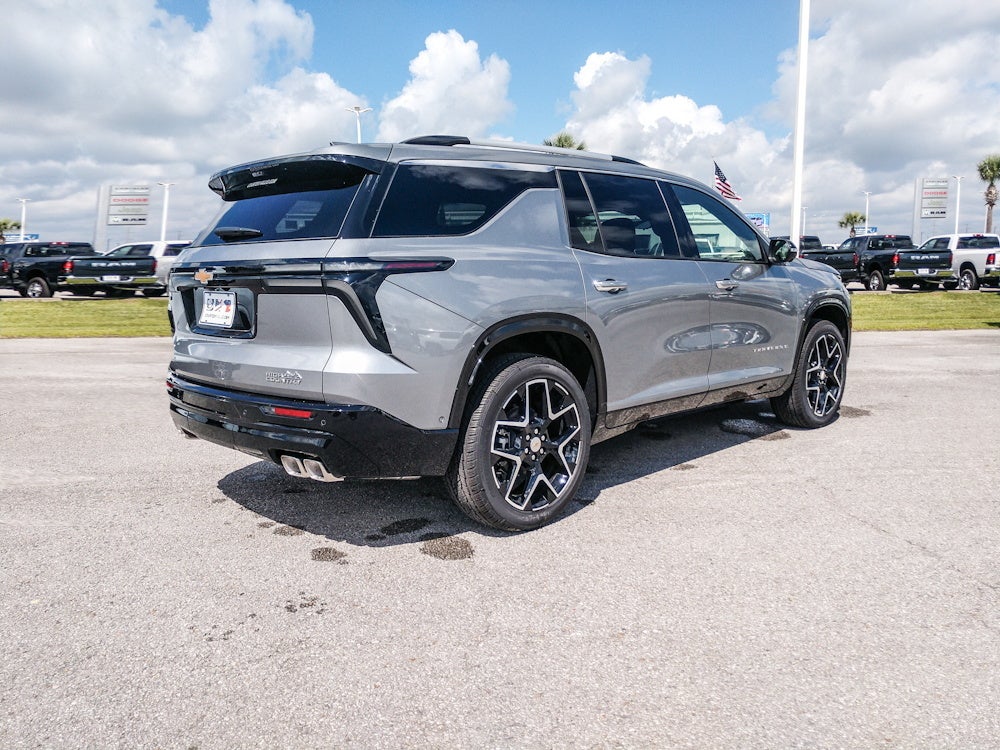 2026 Chevrolet Traverse FWD High Country