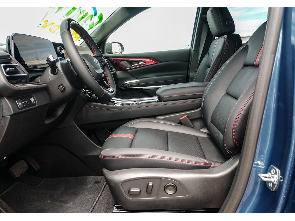 2026 Chevrolet Traverse FWD RS