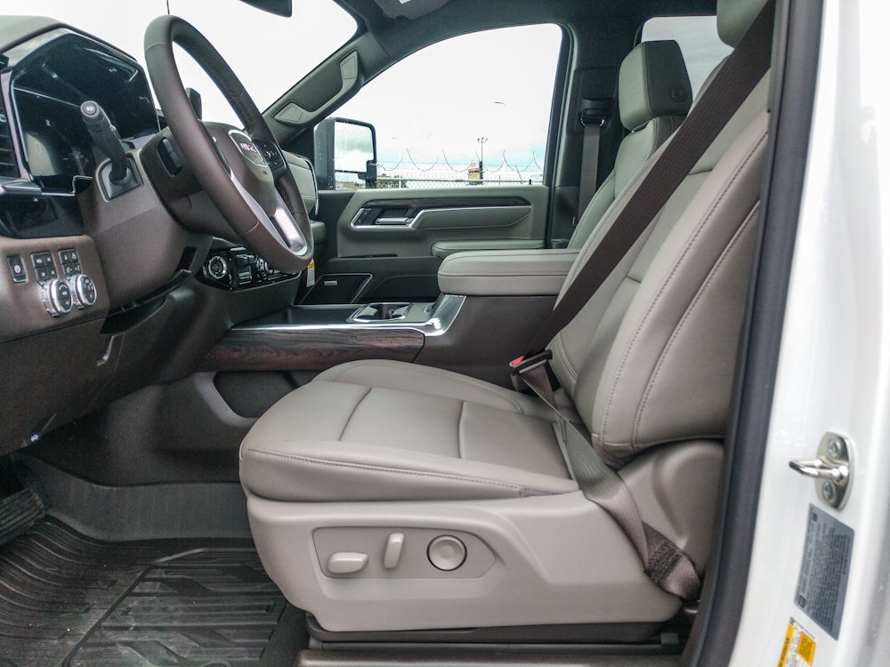 2026 GMC Sierra 2500 SLT
