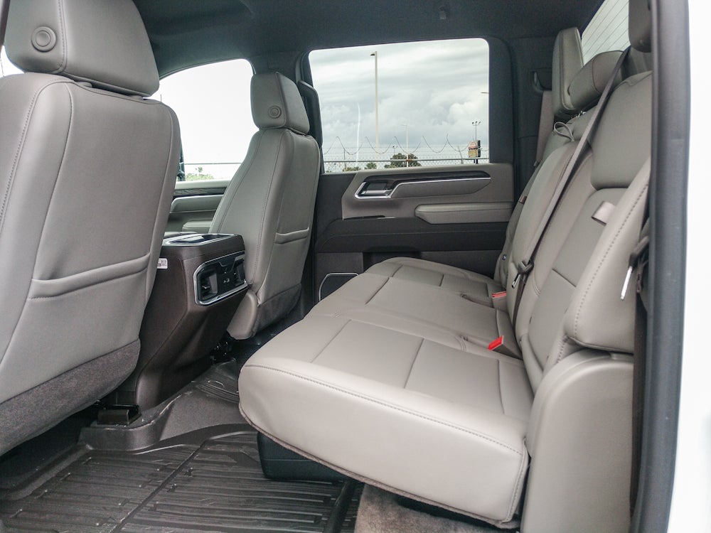 2026 GMC Sierra 2500 SLT