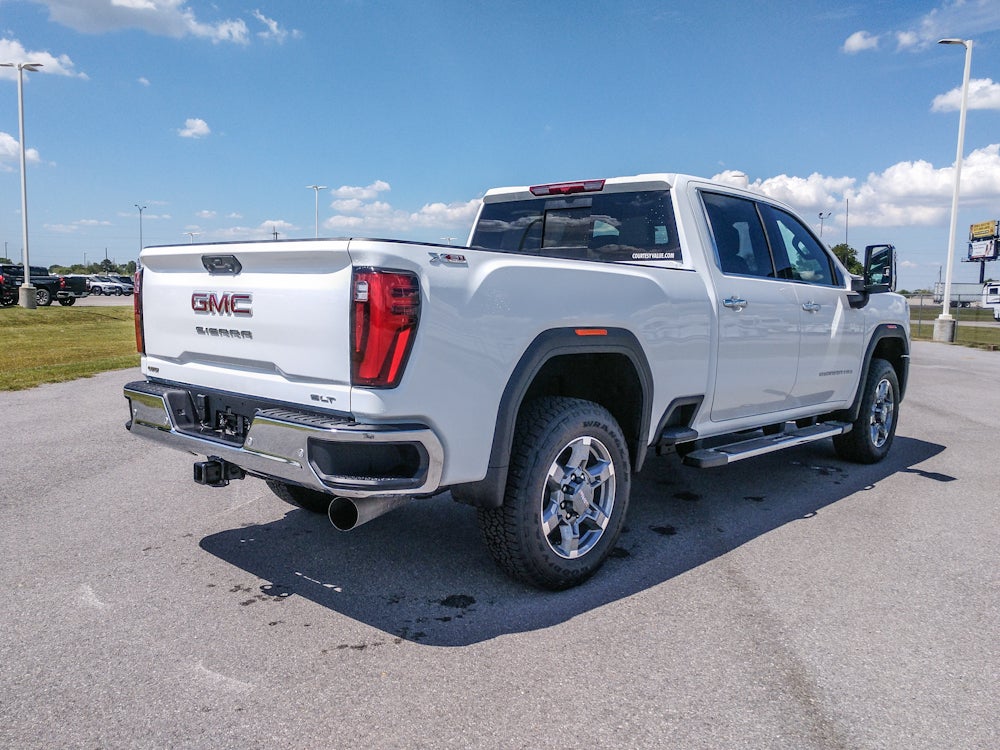 2026 GMC Sierra SLT