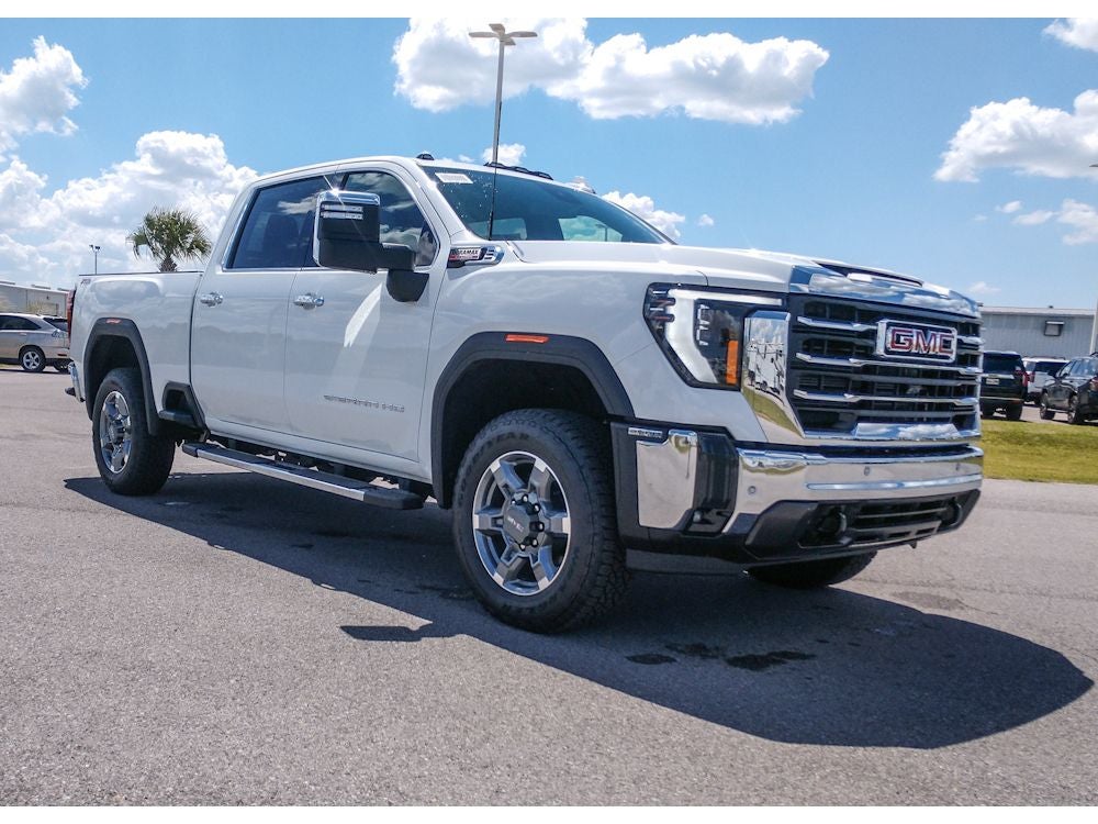 2026 GMC Sierra SLT