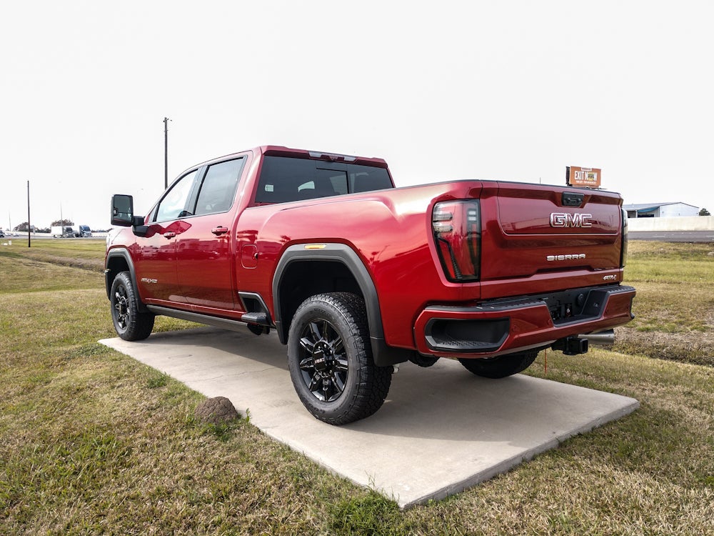 2026 GMC Sierra AT4