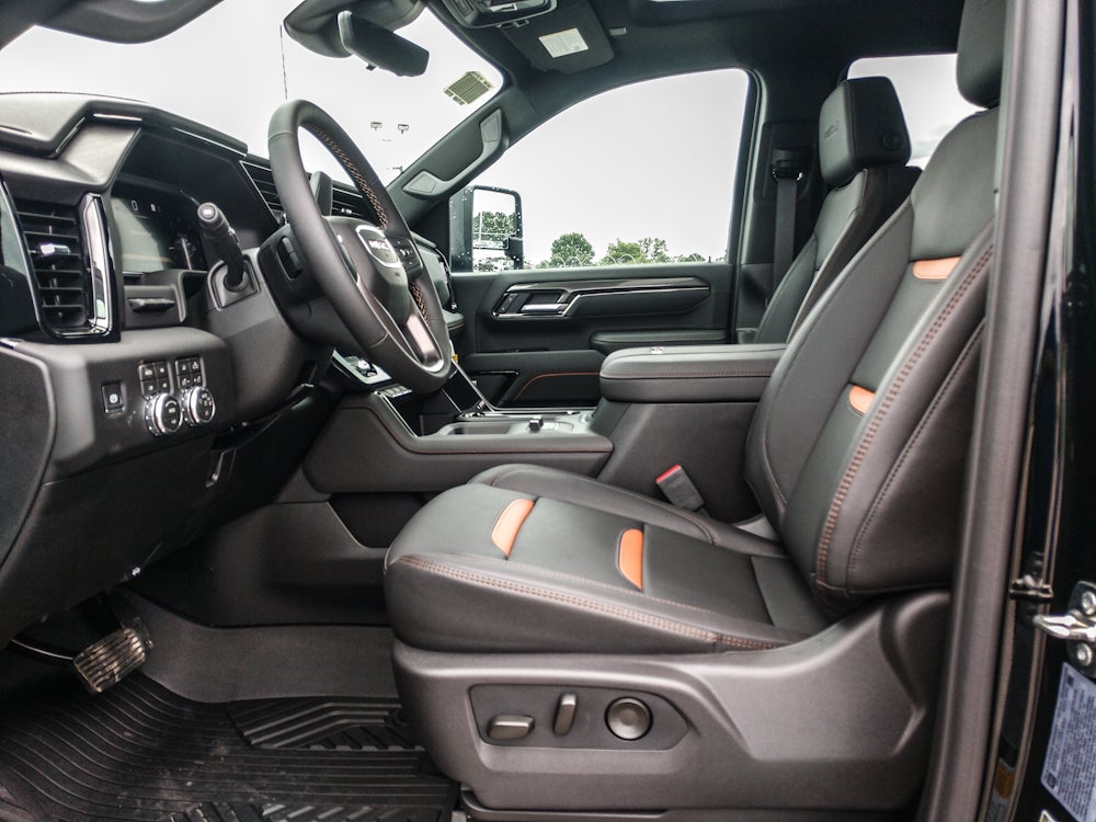 2026 GMC Sierra 2500 AT4