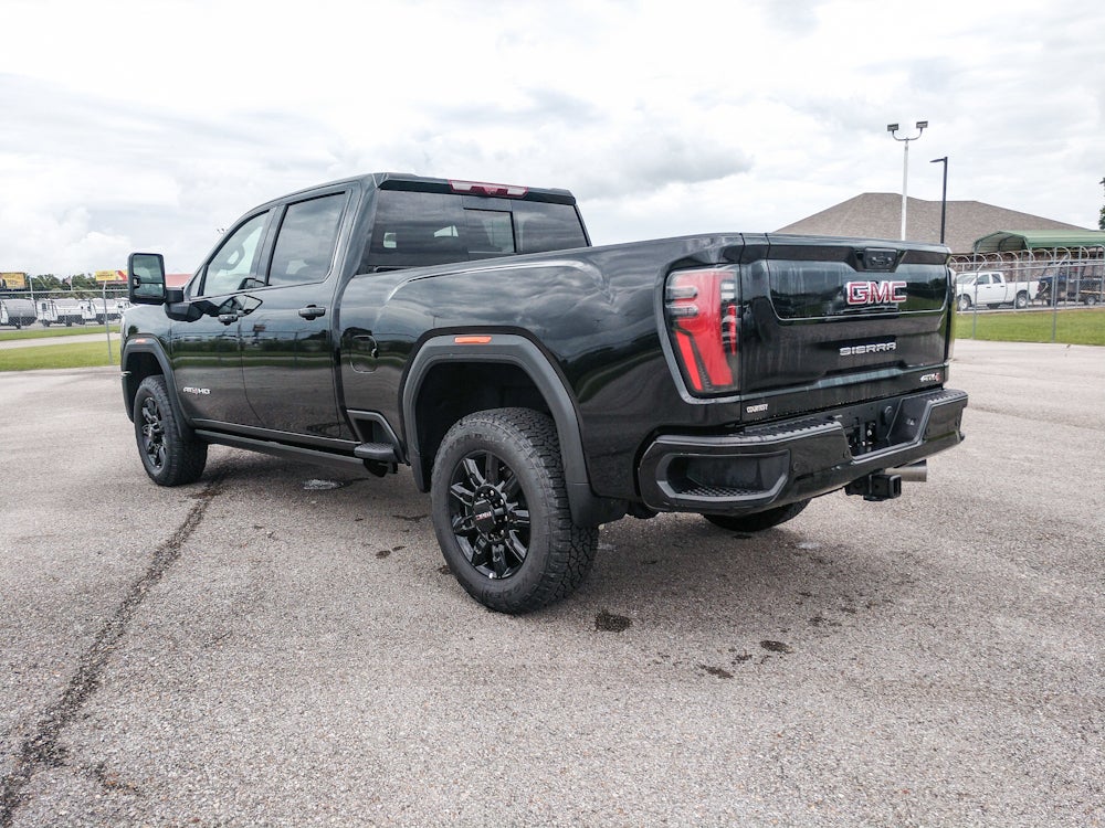 2026 GMC Sierra 2500 AT4