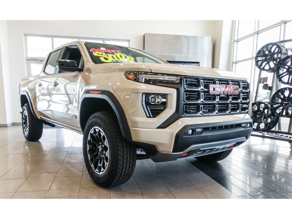 2026 GMC Canyon 4WD AT4
