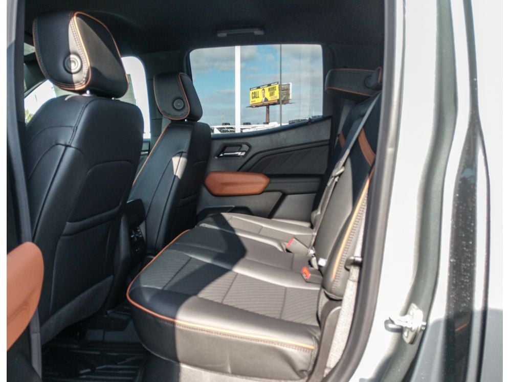 2026 GMC Canyon 4WD AT4