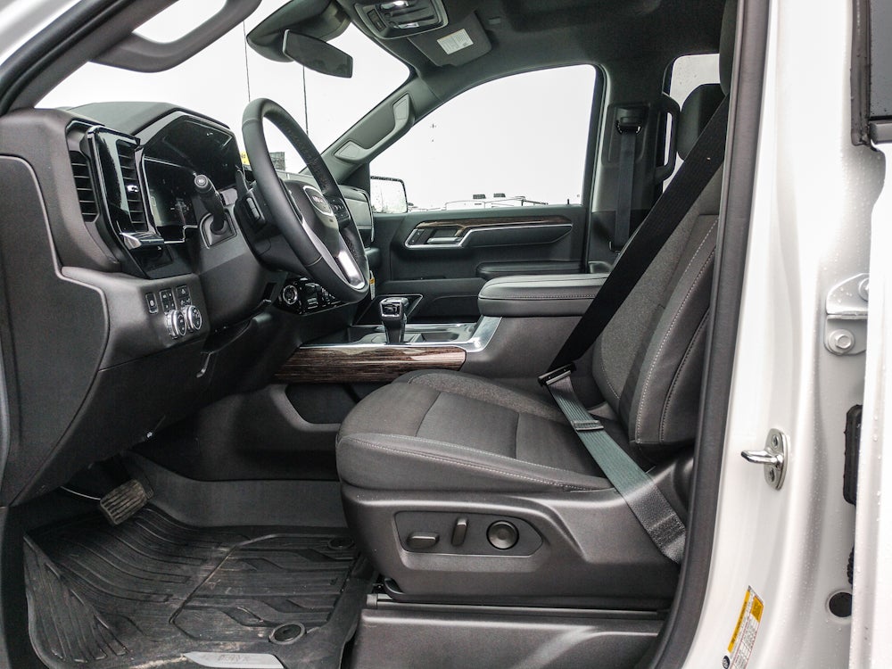 2026 GMC Sierra Elevation