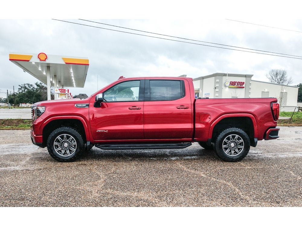 2024 GMC Sierra AT4