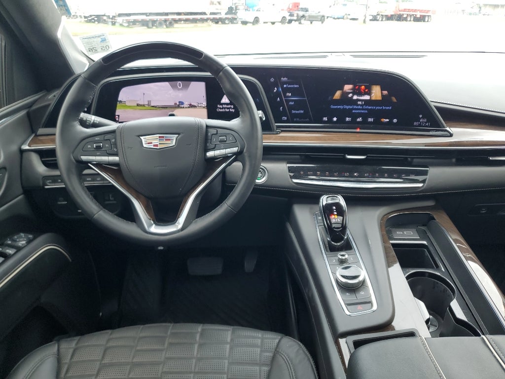 2023 Cadillac Escalade 4WD Sport Platinum