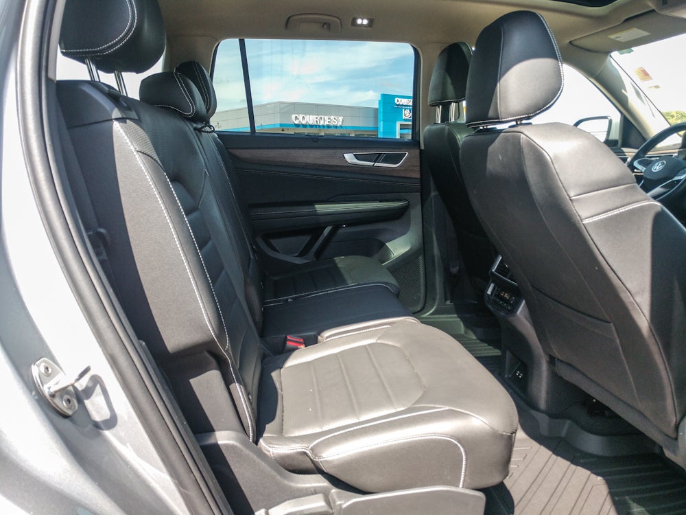 2025 Volkswagen Atlas 2.0T SEL