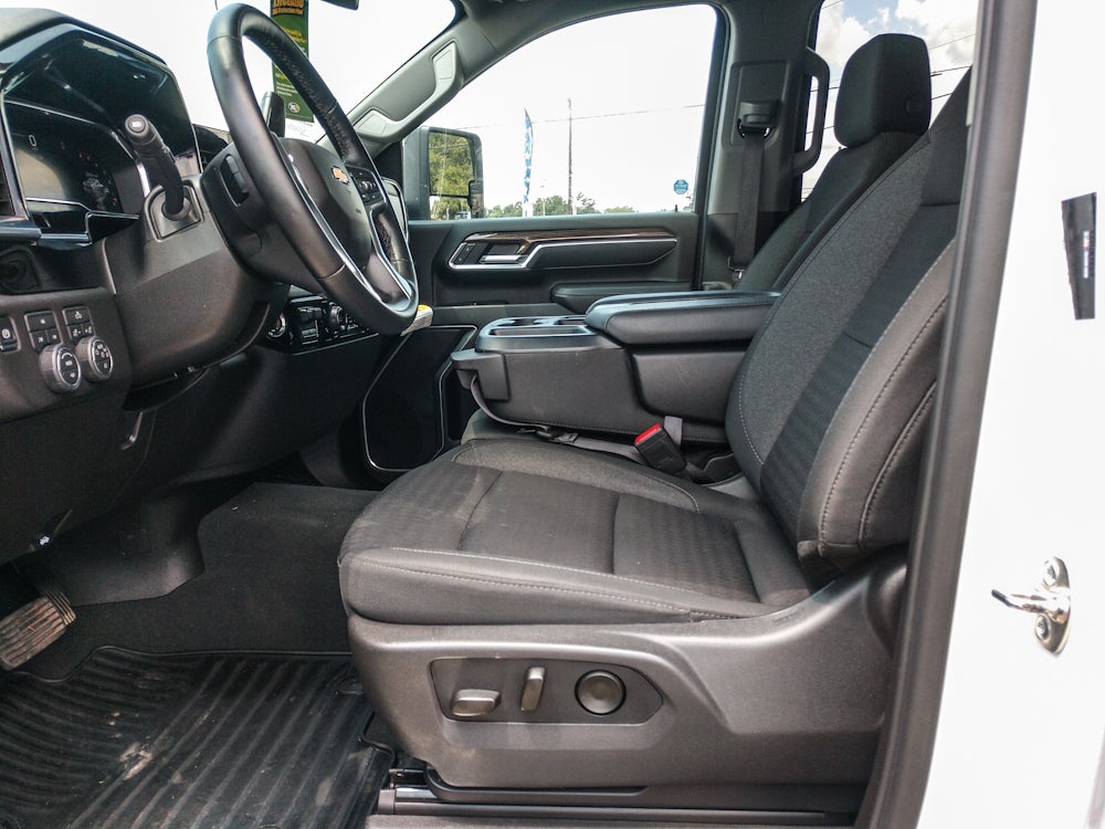 2025 Chevrolet Silverado 2500 LT