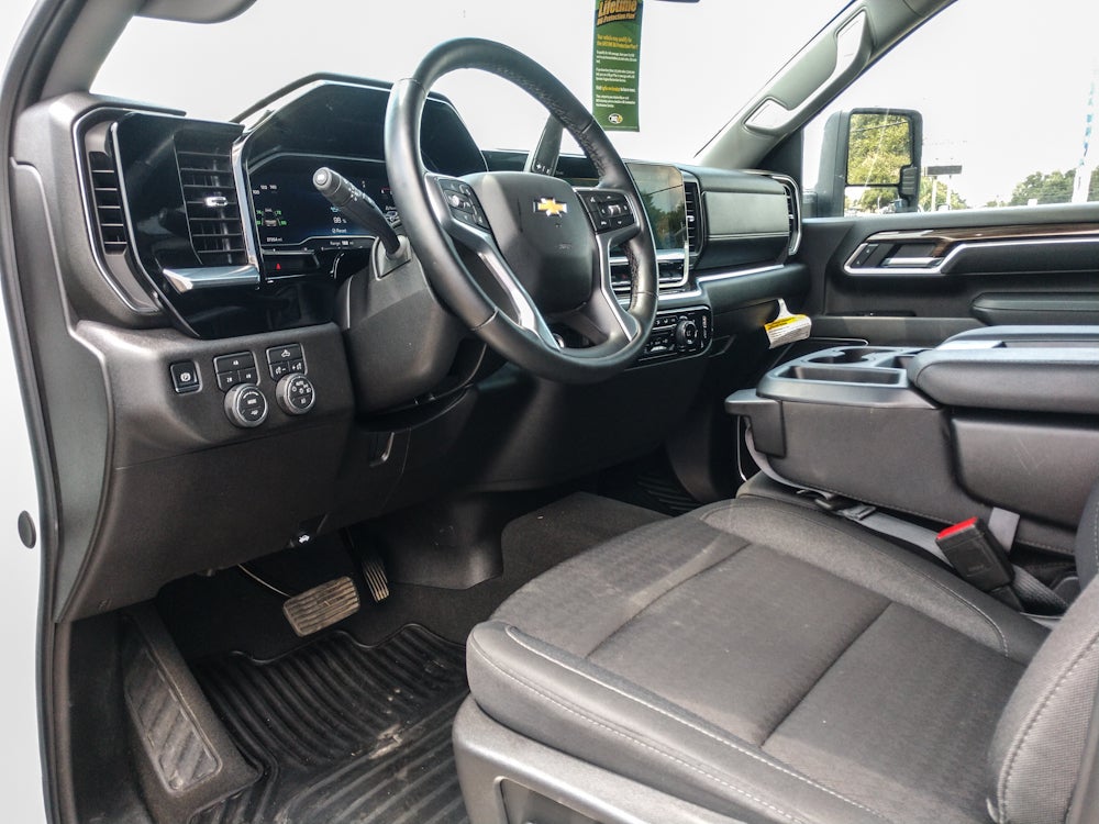 2025 Chevrolet Silverado 2500 LT