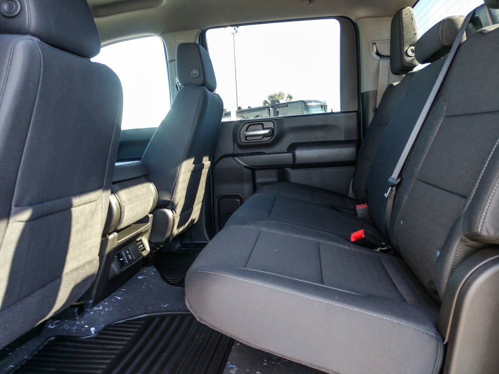 2026 Chevrolet Silverado Custom