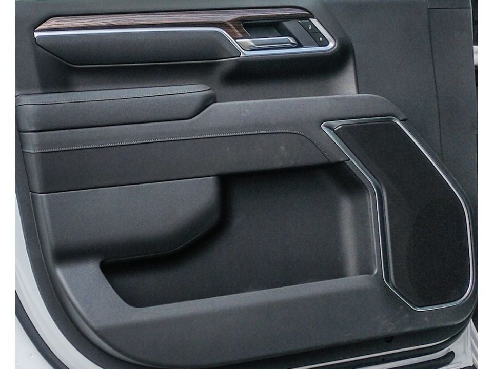 2026 Chevrolet Silverado LT