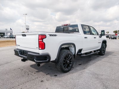 2026 Chevrolet Silverado LT