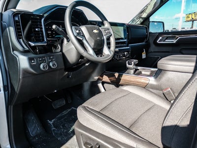 2026 Chevrolet Silverado LT