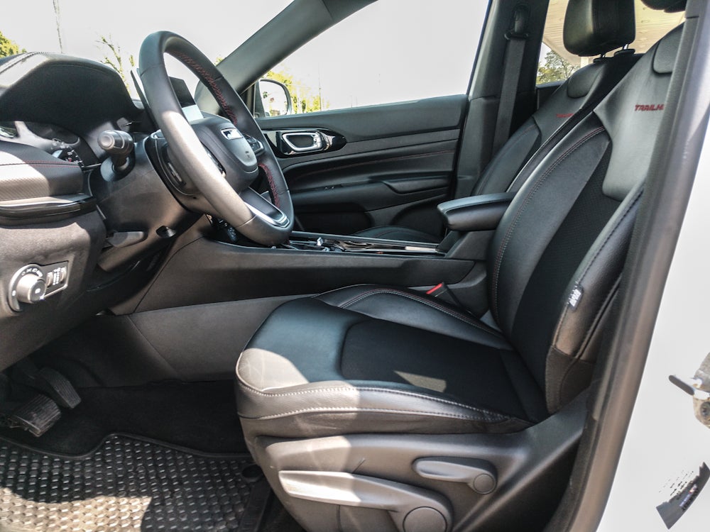 2025 Jeep Compass Trailhawk