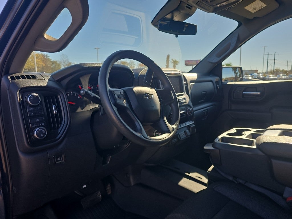 2023 Chevrolet Silverado Custom Trail Boss