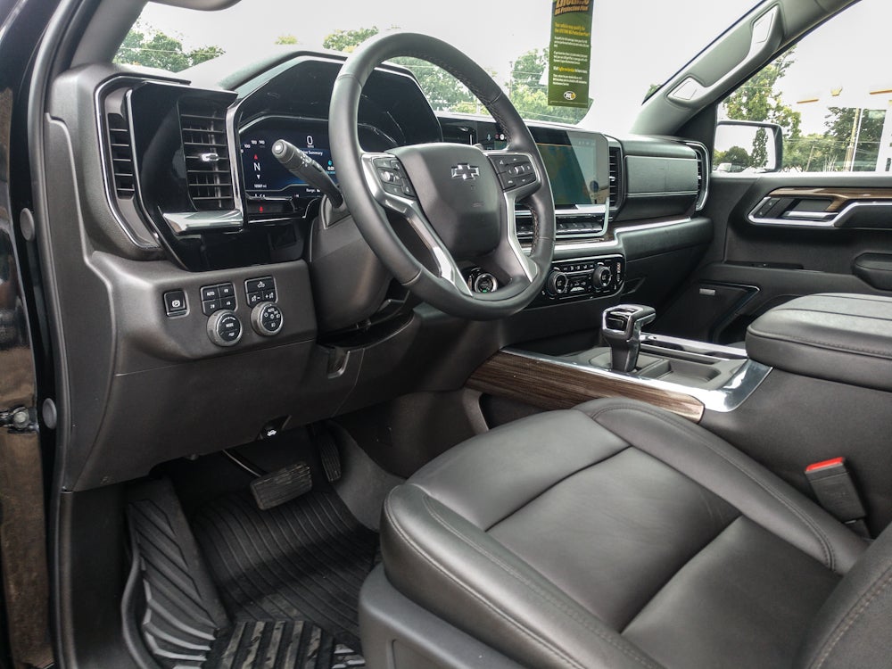 2025 Chevrolet Silverado 1500 LT Trail Boss