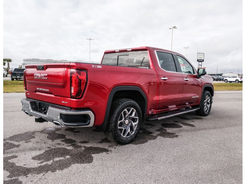 2026 GMC Sierra SLT